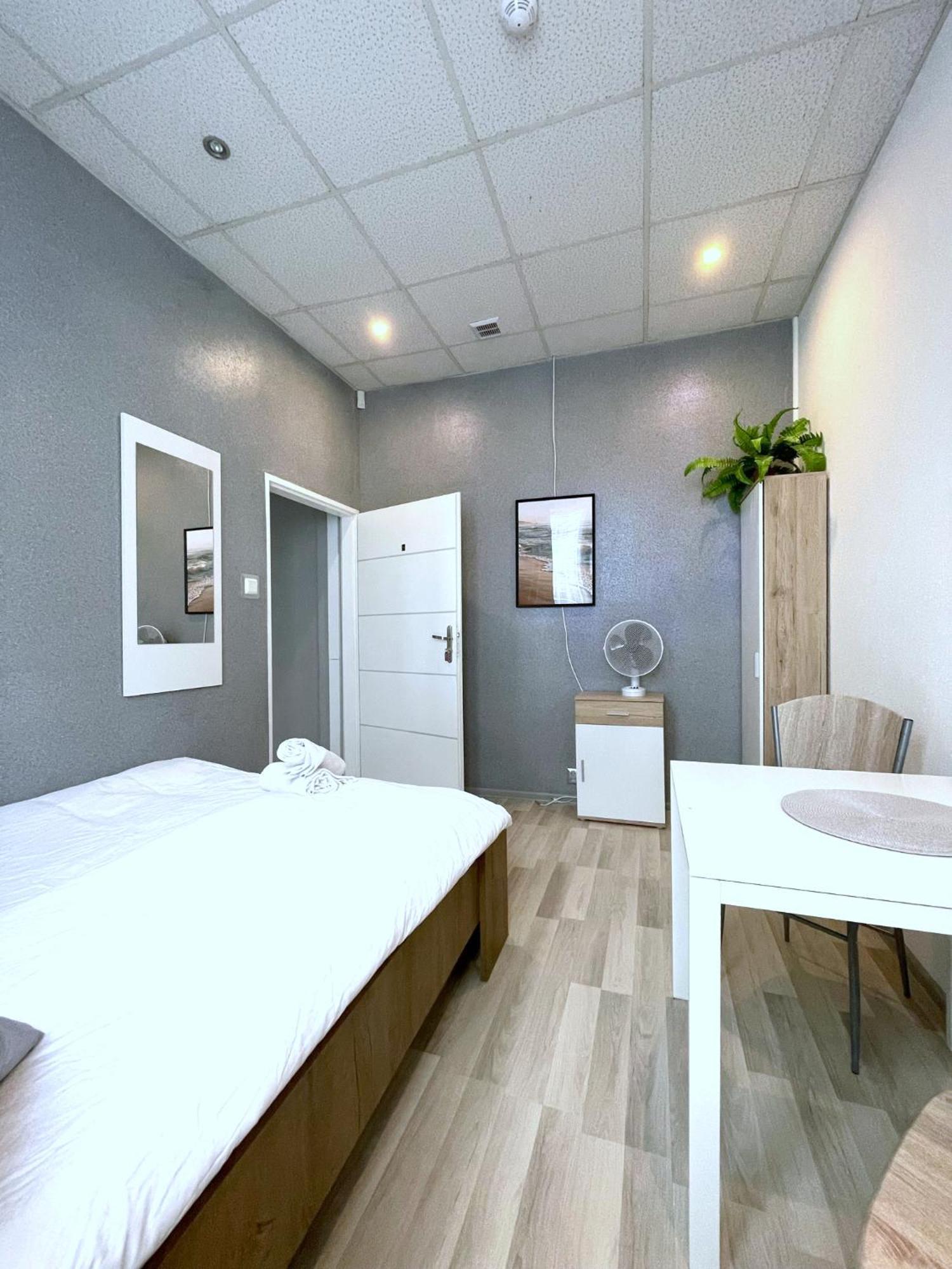 Keja Rooms - Pokoje Noclegi W Centrum Gdyni Gdynia Extérieur photo